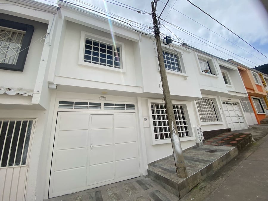 ARRIENDO CASA Urb. Augusto Ramírez